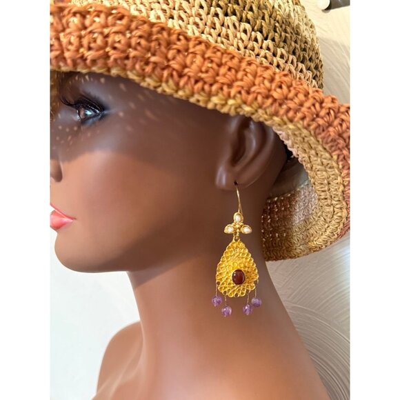 Gorgeous Statement Earrings - Picture 4 of 4